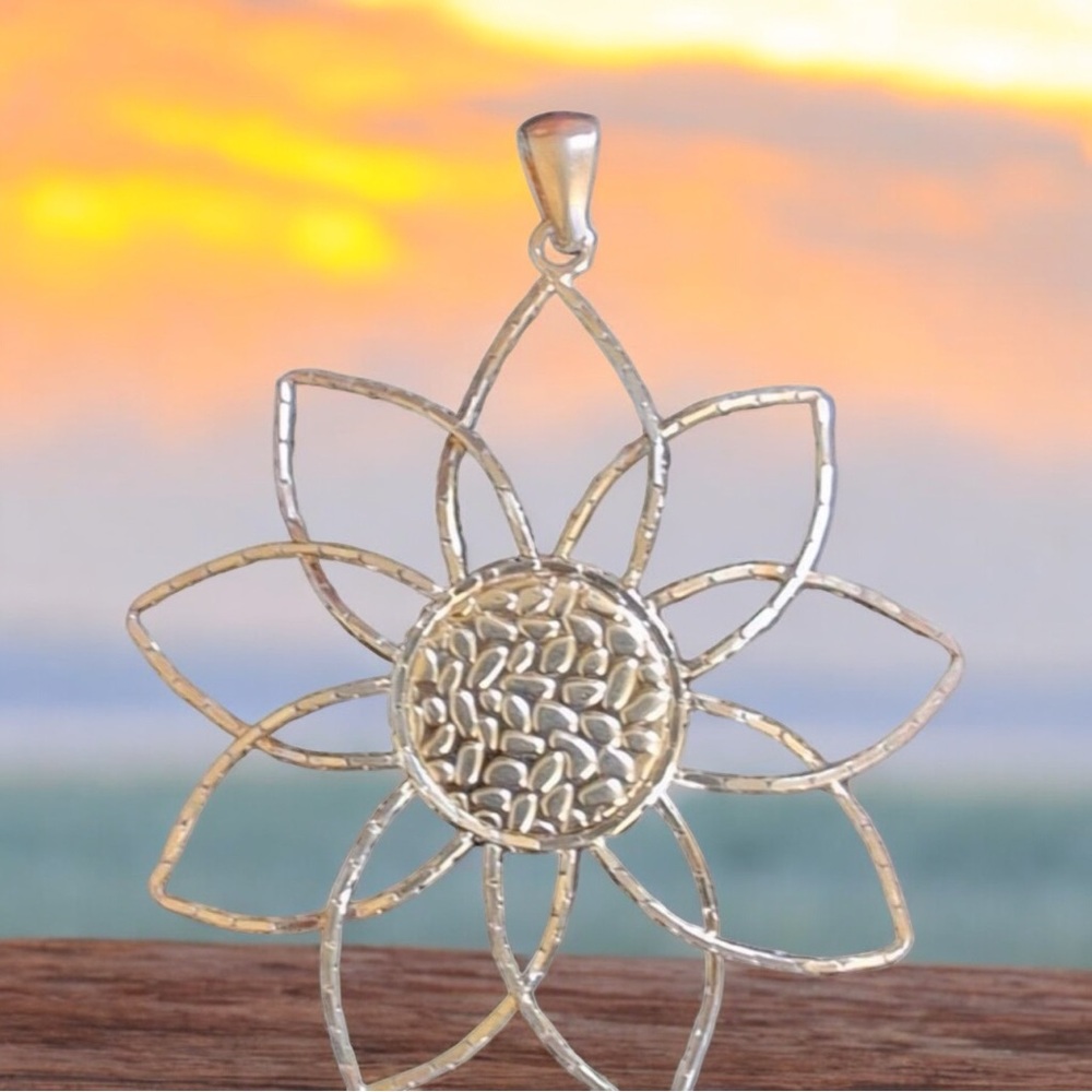 Milor Gold Flower Pendant with Turquoise Center - Picture 6 of 10
